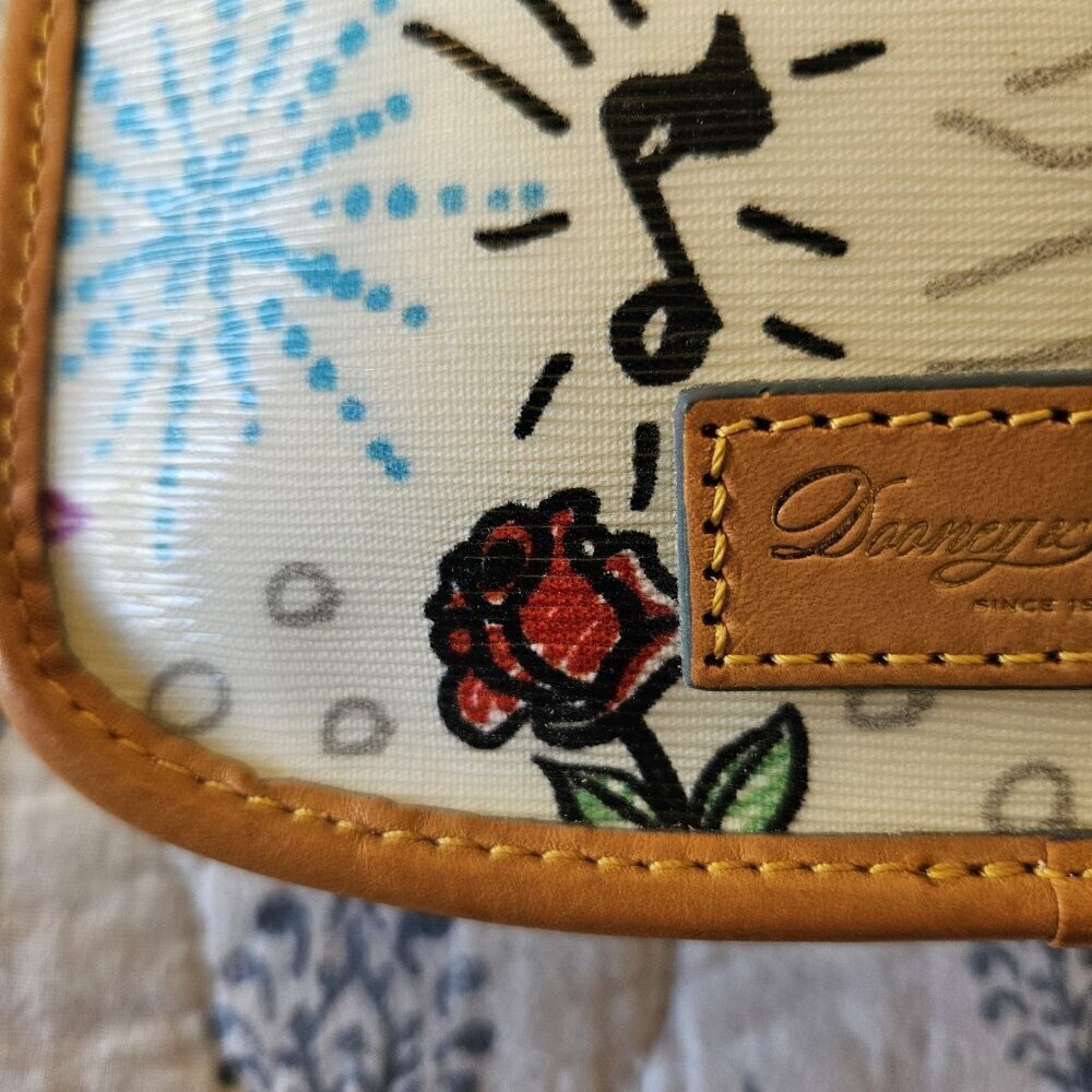 Dooney & Bourke Disney Sketch Wristlet Mickey Minnie Tinker Bell Rare Retired - Picture 12 of 16
